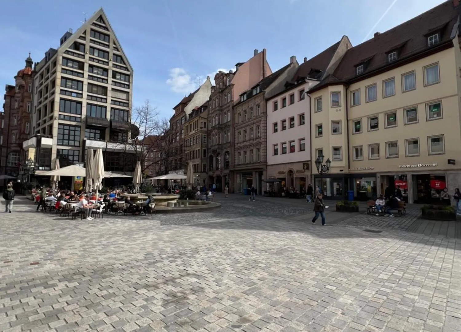 Sahara Hosting Apartments Nuernberg City Room 3 Germany