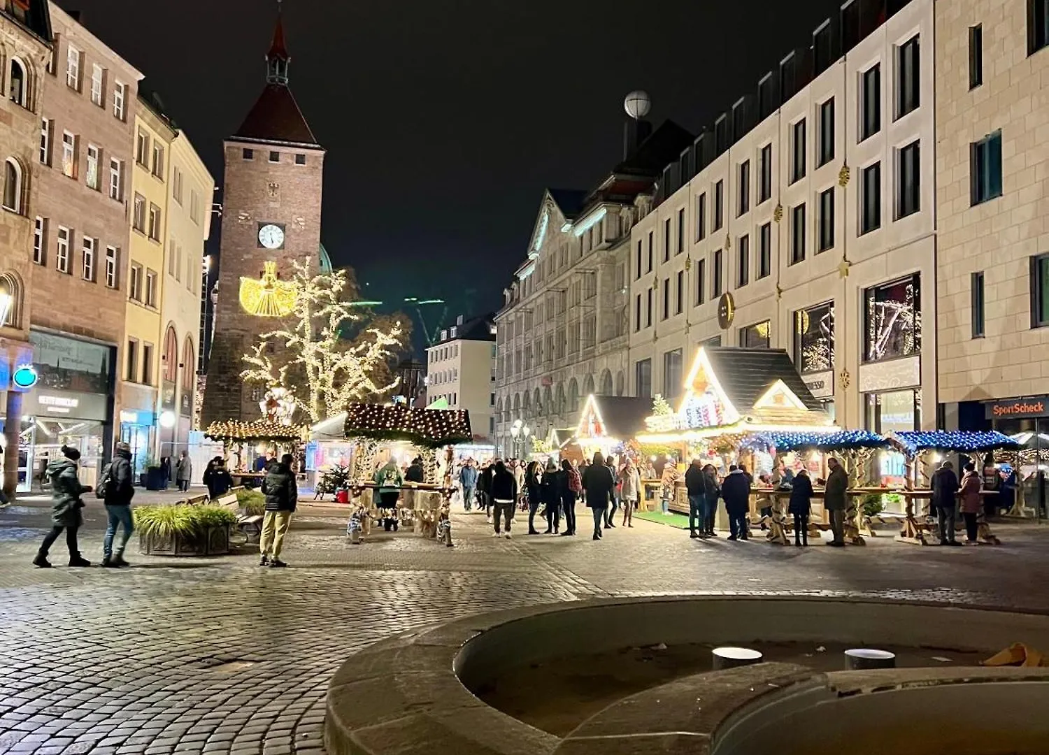 Homestay Sahara Hosting Apartments Nuernberg City Room 3 Germany